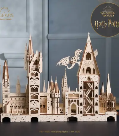 WB-CHogwarts™-Castle-licensed-photo-10-scaled.jpg